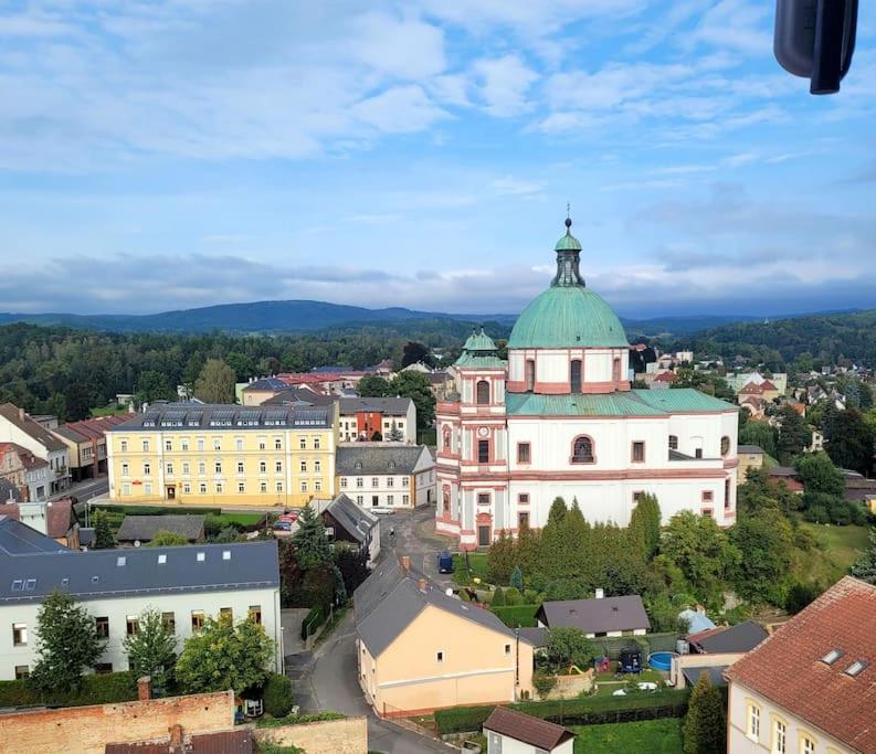 Roubenka U Kaplicky Villa Liberec Buitenkant foto