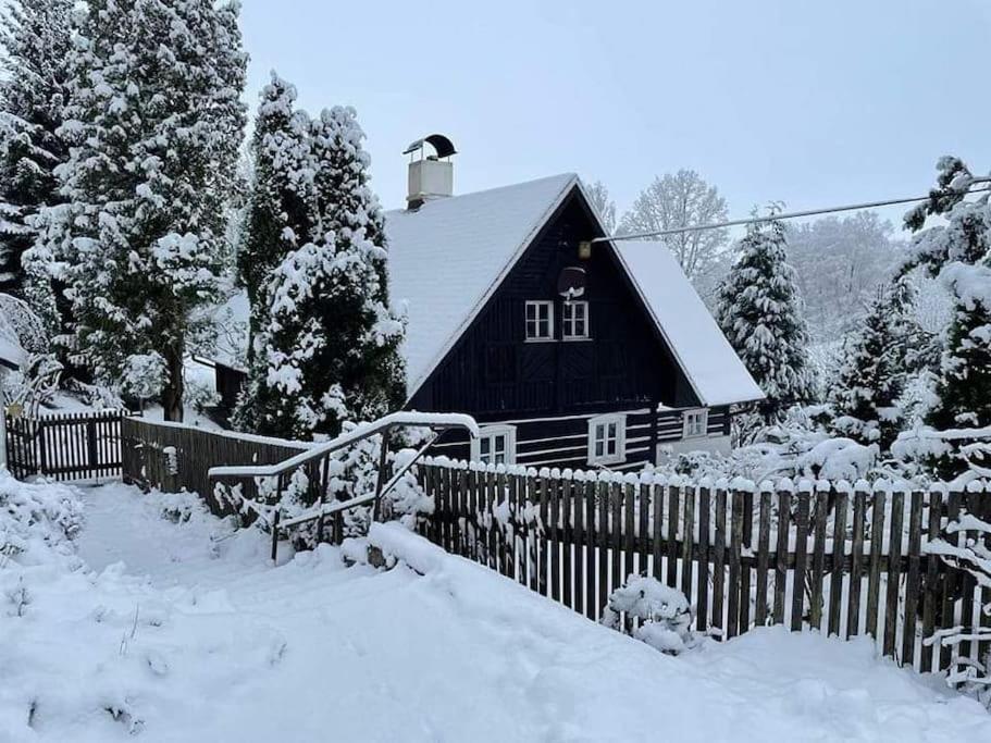 Roubenka U Kaplicky Villa Liberec Buitenkant foto